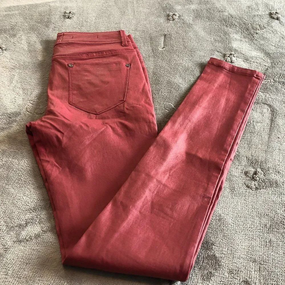 Parisian Collection Pants Super Skinny size 5   4